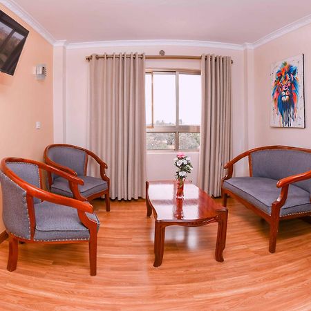 Buraha Zenoni Hotel And Resort Nakuru Buitenkant foto