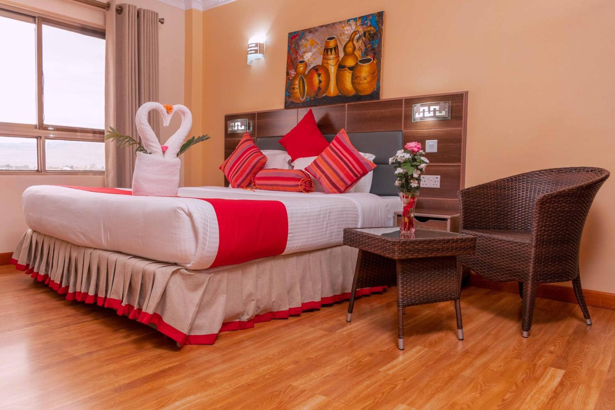 Buraha Zenoni Hotel And Resort Nakuru Buitenkant foto