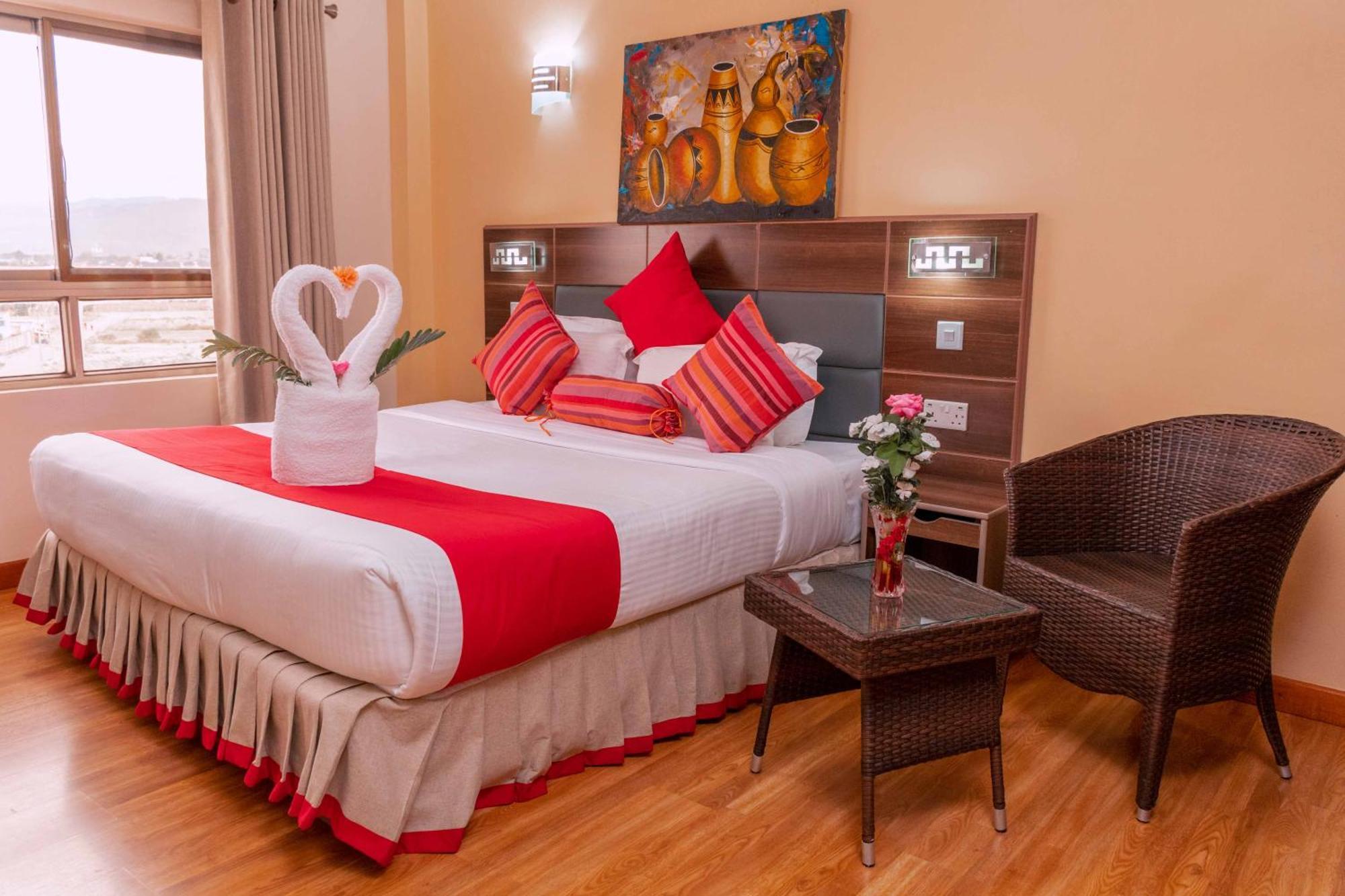 Buraha Zenoni Hotel And Resort Nakuru Buitenkant foto