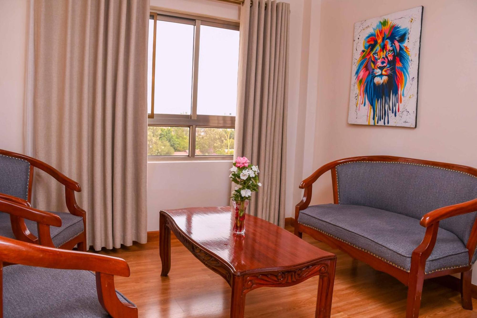 Buraha Zenoni Hotel And Resort Nakuru Buitenkant foto